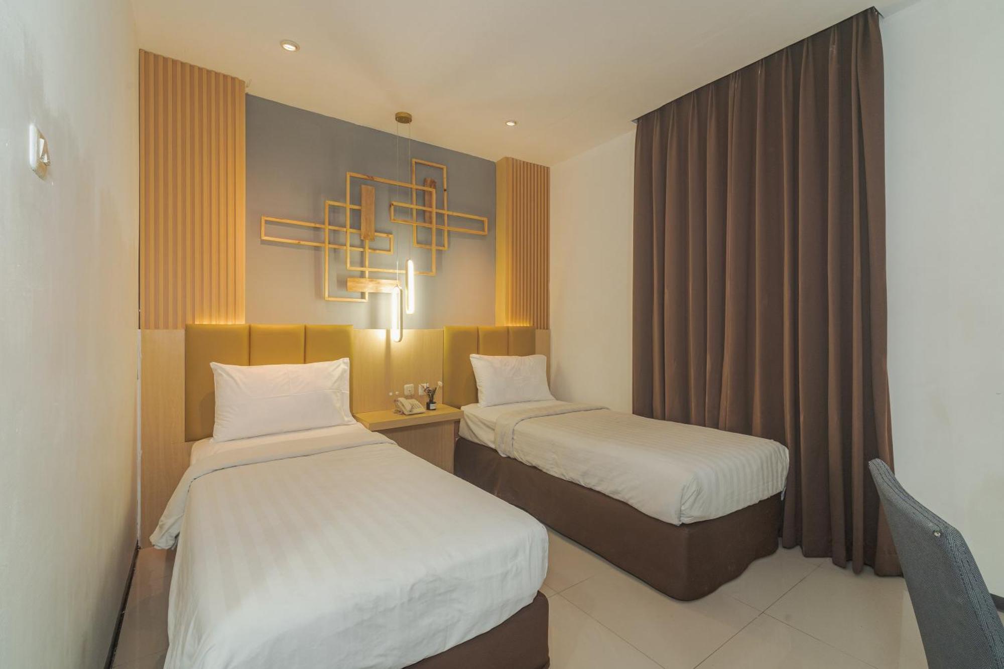 Best Hotel Kedungsari Surabaya Ngoại thất bức ảnh