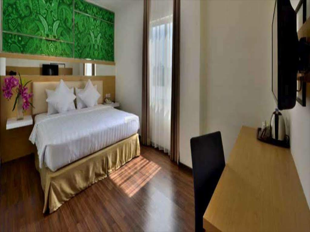 Best Hotel Kedungsari Surabaya Ngoại thất bức ảnh